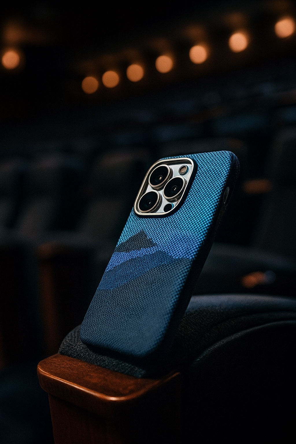 CARBON FIBER MAGNETIC iPHONE CASE